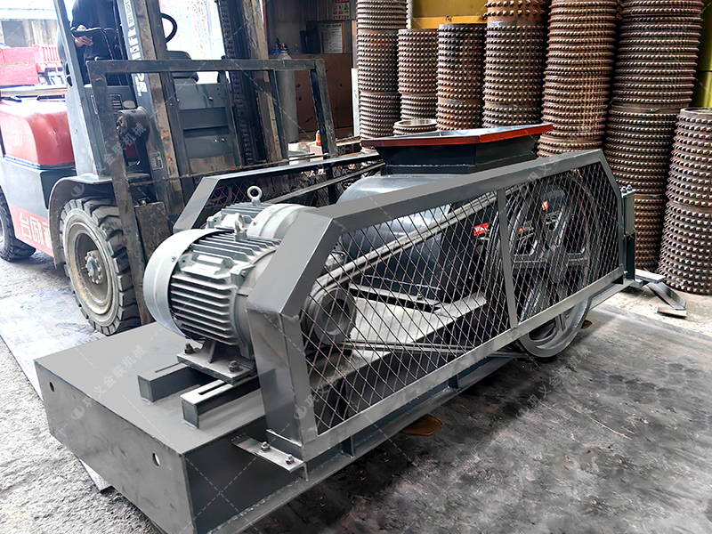 建筑垃圾处理为何首先选择双齿辊破碎机？这3个优势太明显！